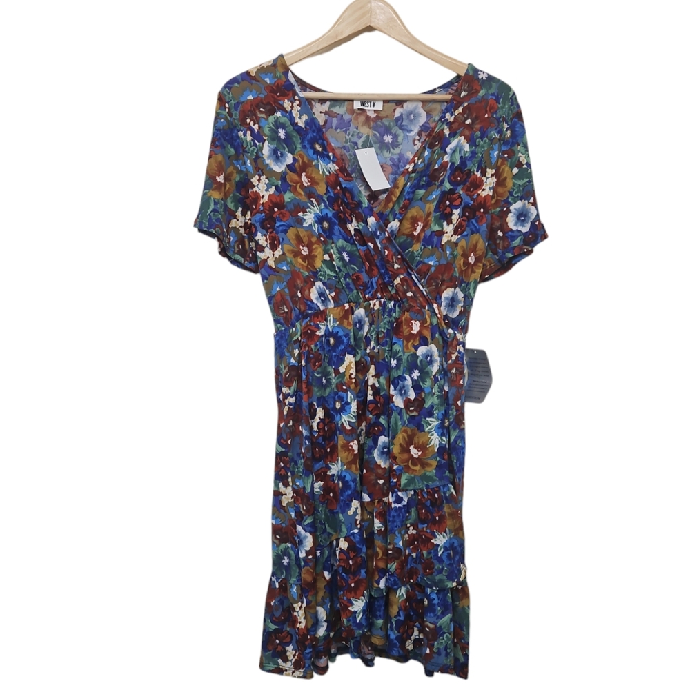 NWT West K Floral Faux Wrap Short Sleeve Dress Medium